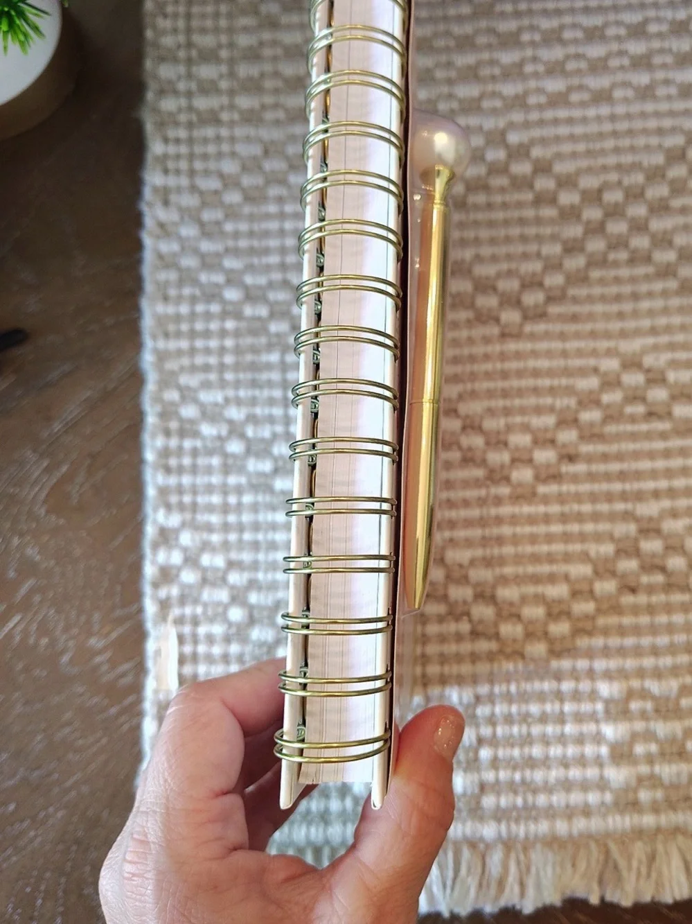 Gold Pearl Top Ballpoint Pen & Floral Pink Notebook journal